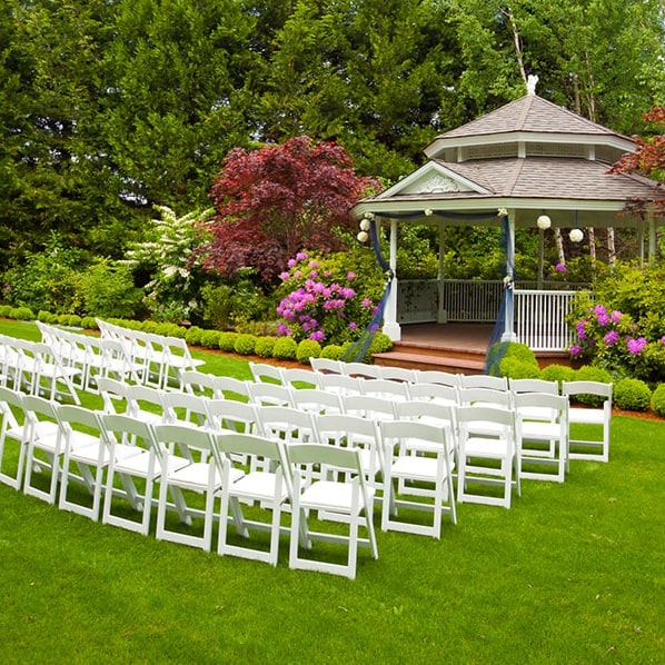 ofrecemos tanto baños de renta para fiestas de lujo como estándar para adaptarnos a sus necesidades